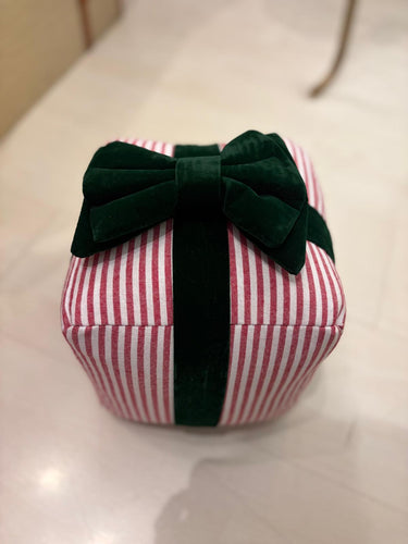 fermaporta pacco regalo